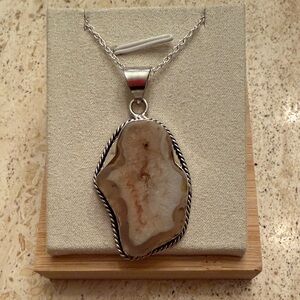 Sterling Silver Agate Druzy Pendant Necklace